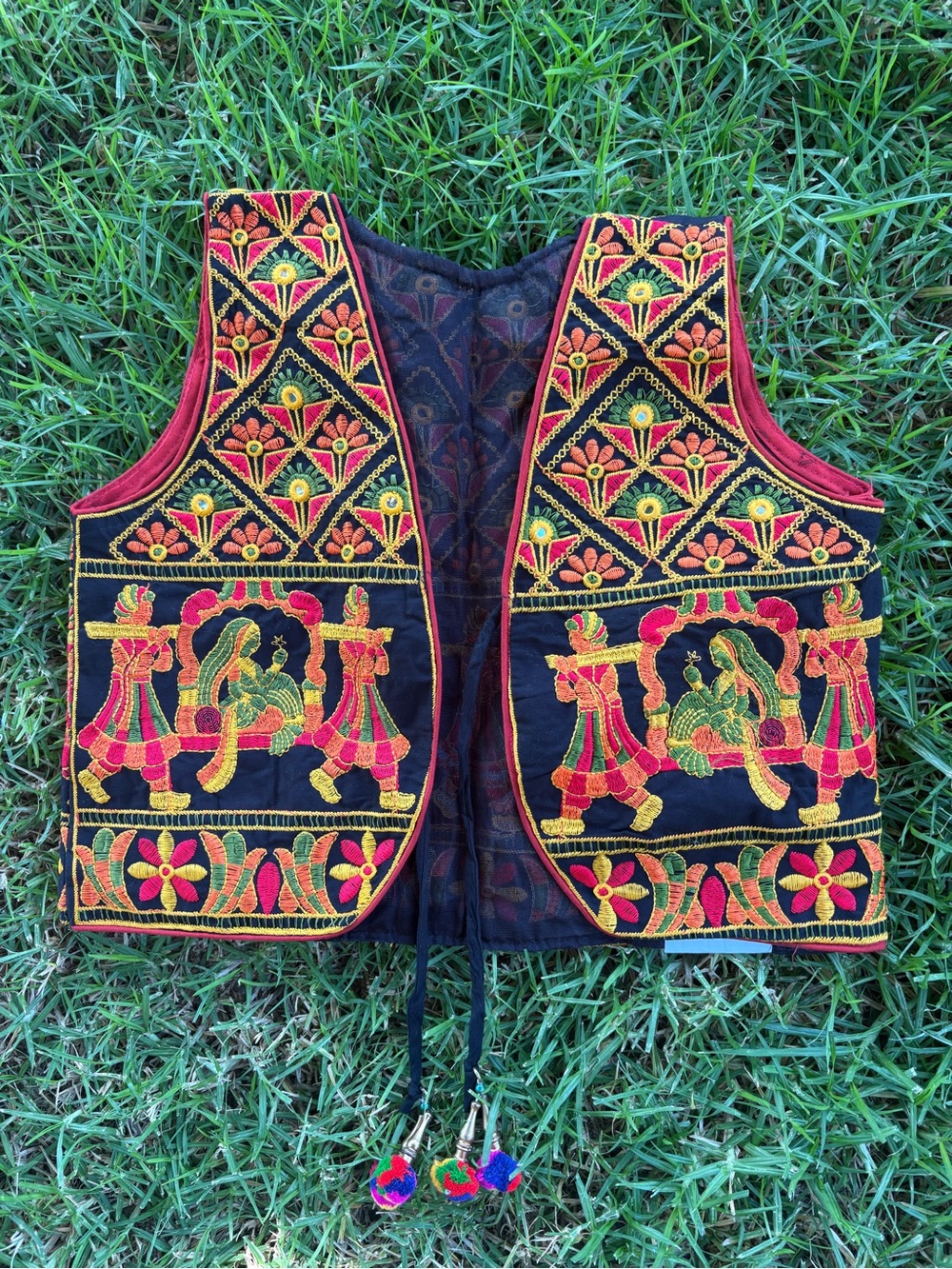 Vintage Indian Embroidered Vest Balaji Selection Hyderabad Black Multicolor Boho